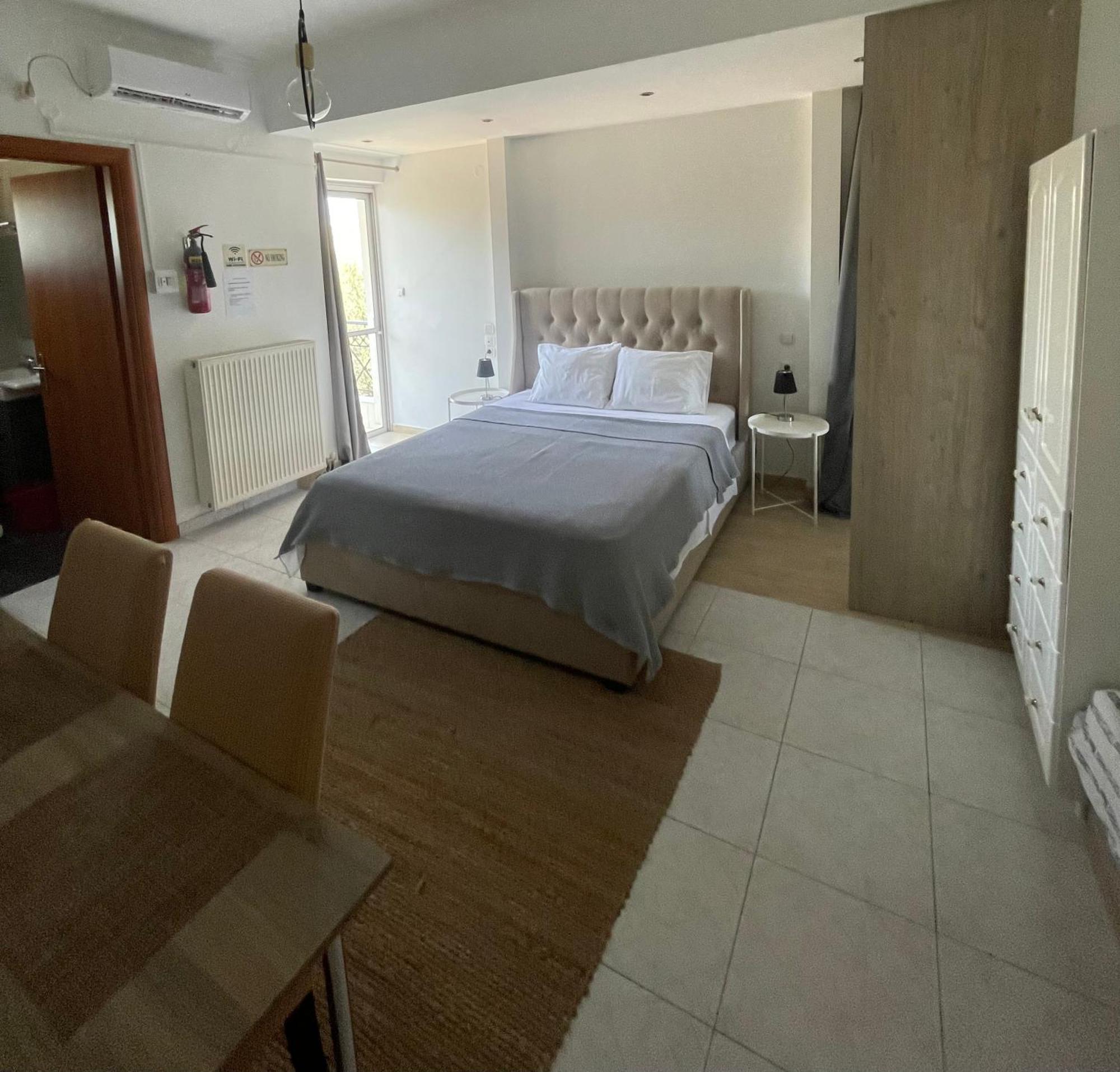 פאטרה Greece Apartments Now מראה חיצוני תמונה
